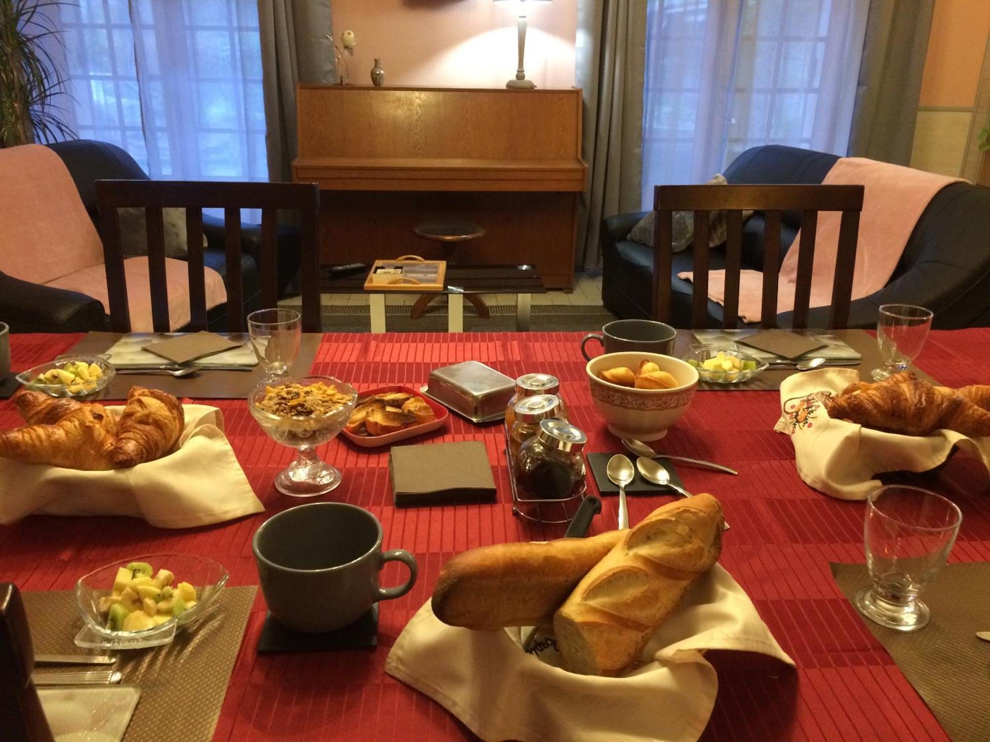 Chambres D'Hotes Du Domaine Capiet Courpiac Екстериор снимка